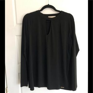 Michael Michael Kors top like new.
